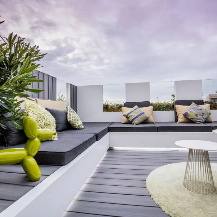 Beautiful penthouse featuring HIMACS on the coast in Nieuwpoort